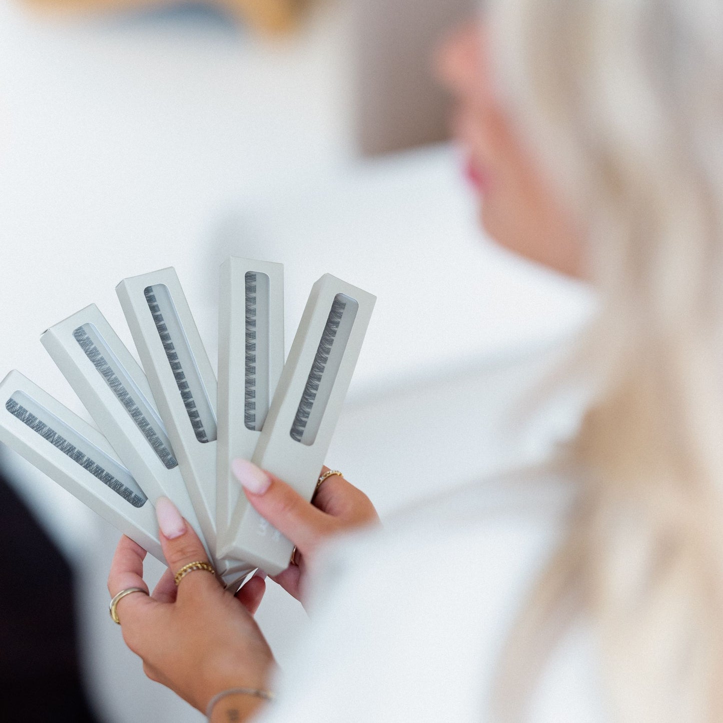 Anne Fleur | Style: Medium (BRUIN)