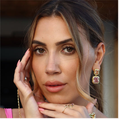 Shei | Style: Natural