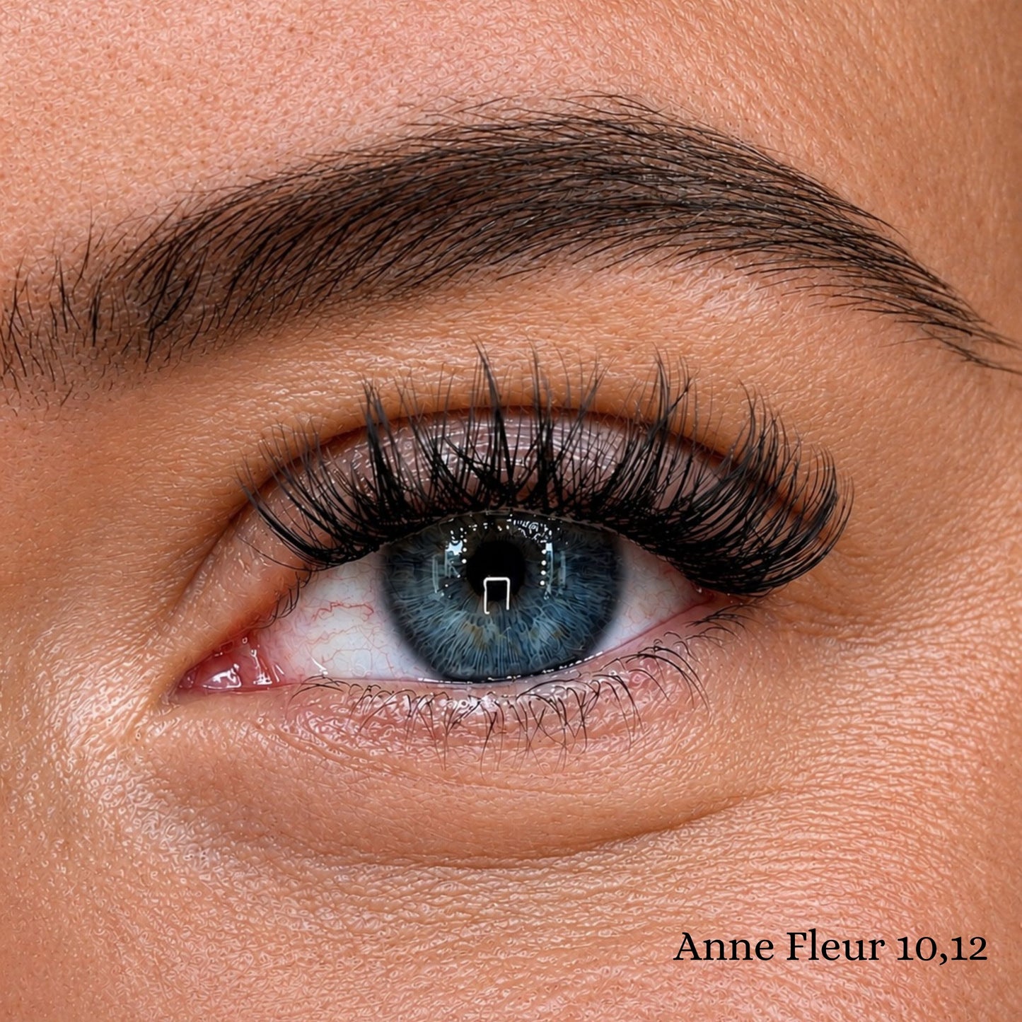 Anne Fleur cluster wimpers close-up 10mm en 12mm